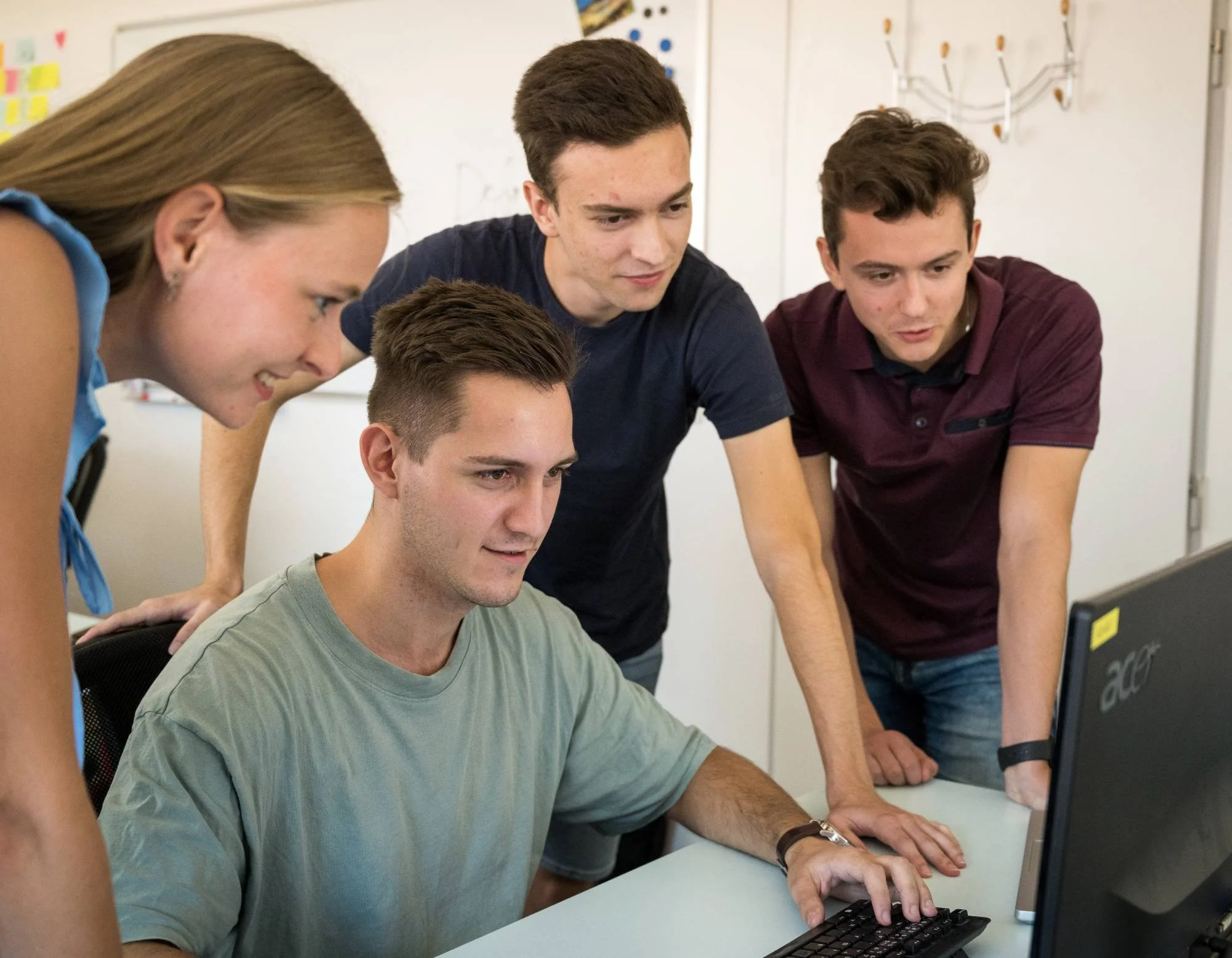 Studenti z vývojového trénink kempu